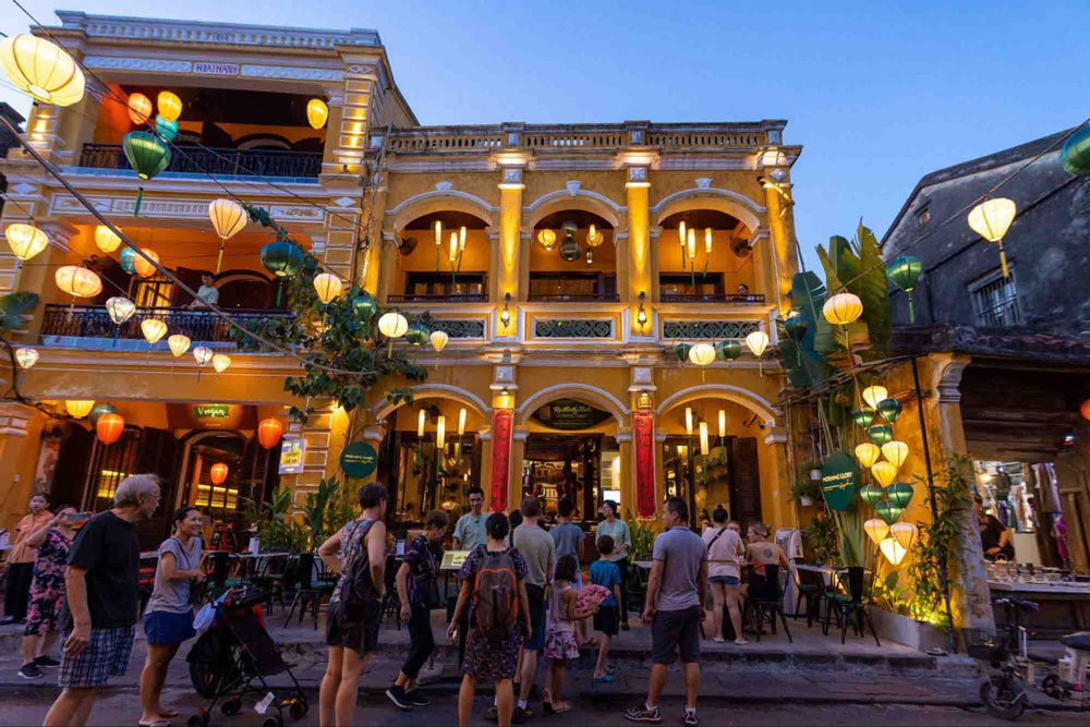 A Culinary Adventure: Exploring Vietnam's Best Restaurants 2025