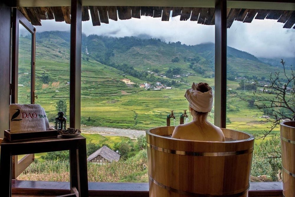 Sapa Center. Things to Do in Sapa Center (No Trekking Required). Nighttime Experiences. Red Dao Herbal Bath & Massage