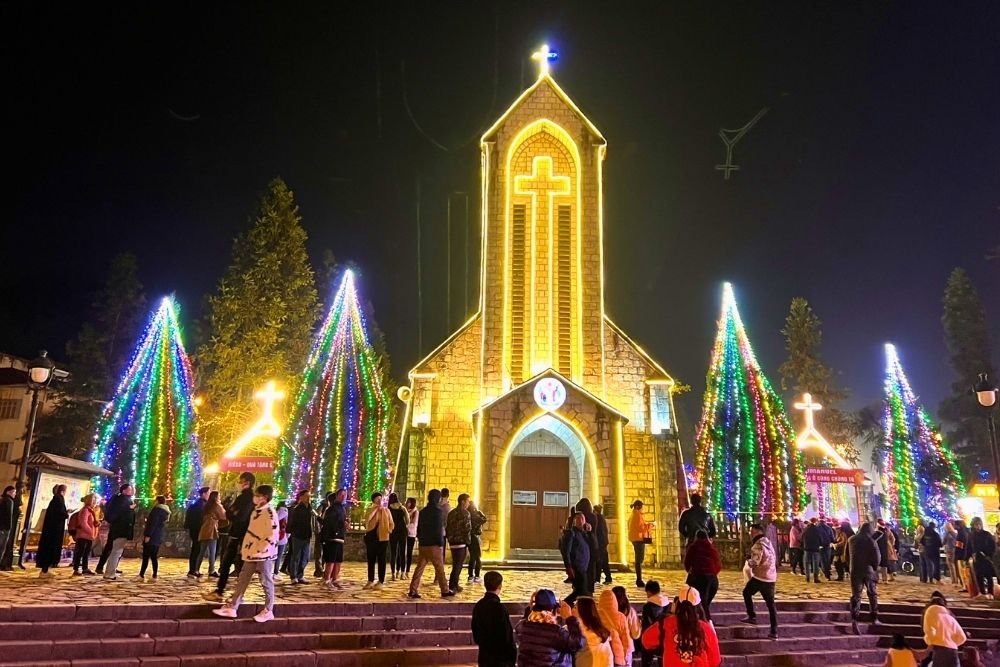 Sapa Church. Mass Schedule: When to Visit? 
