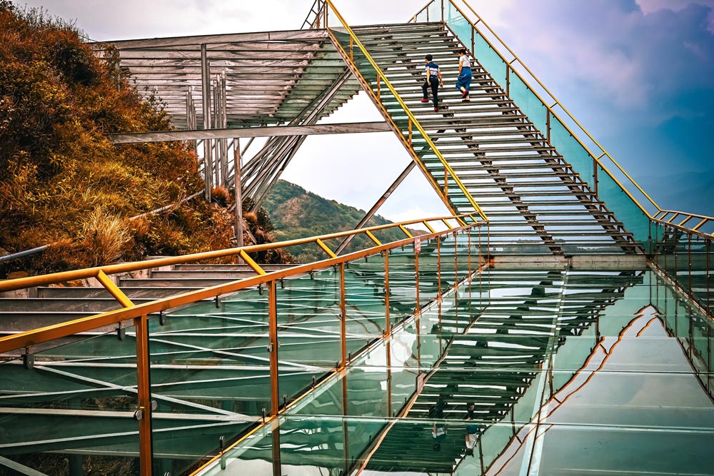 Sapa Glass Bridge. Tips for Making the Most of Your Visit