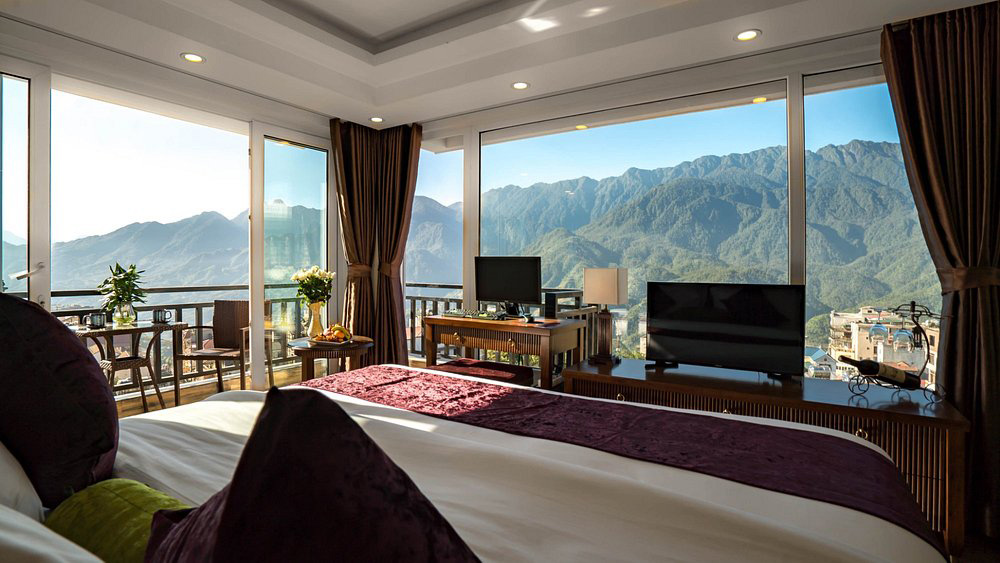 Sapa Horizon Hotel. Room Options & “Cloud Hunting” Balconies