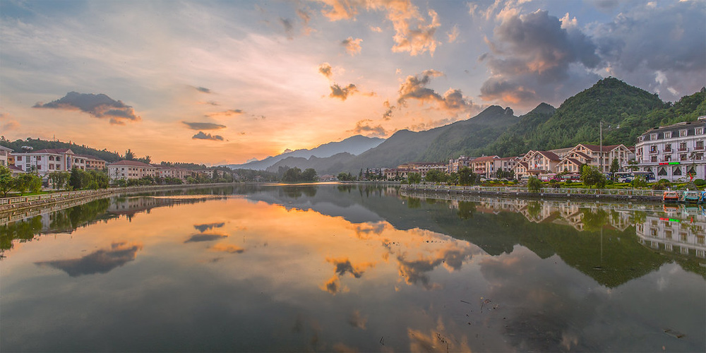 Sapa Lake 2026 Guide: The Calm Spot in the Middle of Sapa Town