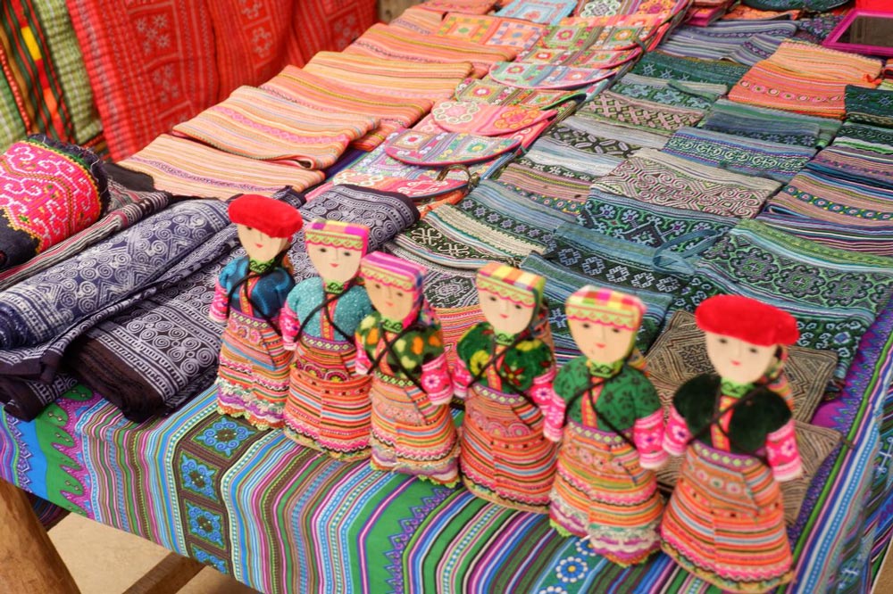 Sapa Shopping. Introduction