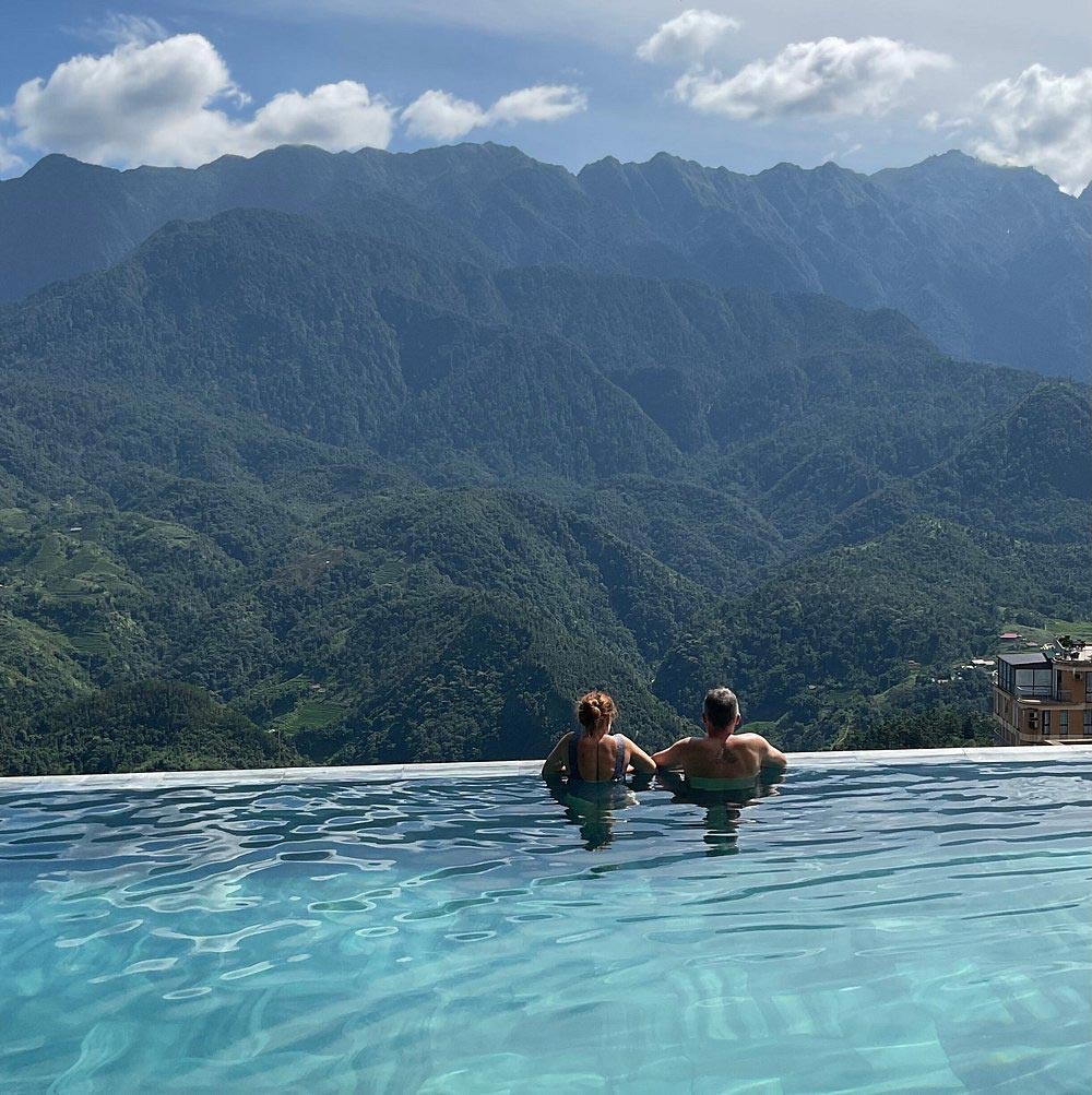 Sapa Soleil Hotel. Amenities: The Infinity Pool & Spa
