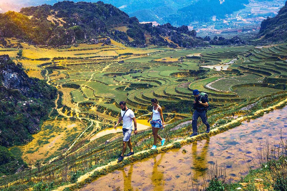 Sapa Solo Travel. Logistics: How to Get Around Sapa Without a Car
