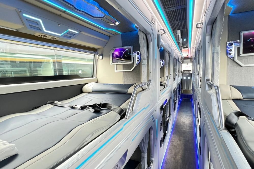 Sapa to Ninh Binh. Is the Sapa to Ninh Binh Sleeper Bus Scary? 