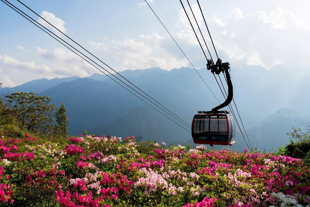 Sapa Vietnam Weather April: 2027 Travel Guide and Water-Pouring Season