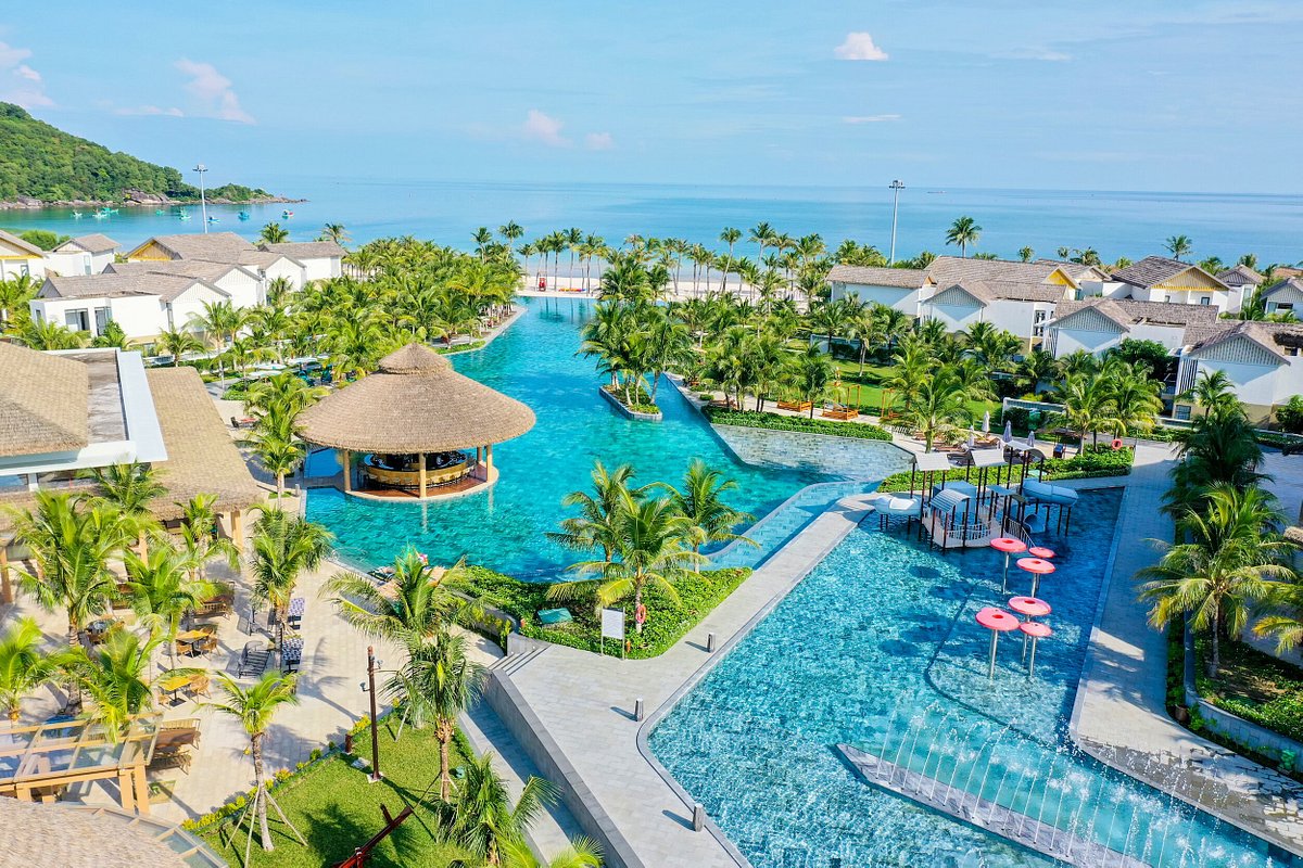 Vietnam owns the Second Best Island of the world - Pearl Island Phu Quoc