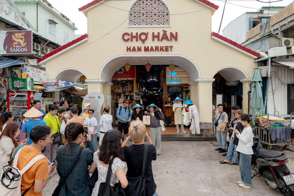 Shopping in Danang. What Should You Buy in Da Nang, and How Do You Haggle?