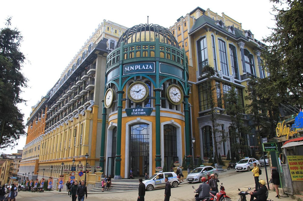 Sun Plaza Sapa. Essential Info: Sun Plaza Sapa Station Opening Hours and Weather Tips