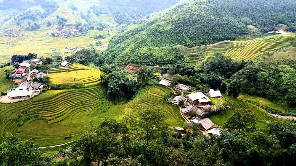 Ta Van Sapa Vietnam. Location and Logistics: Getting to the Village