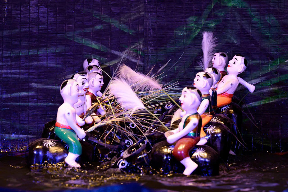Thang Long water puppet theatre. What to Expect at the Show