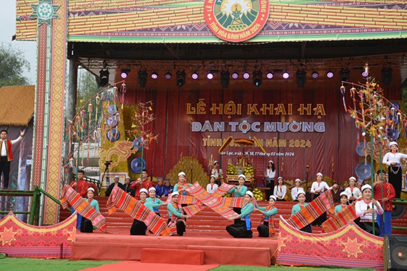 Things to do in Hoa Binh cultural events and festivals