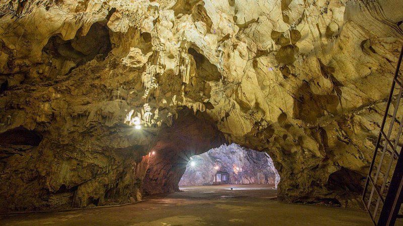 Things to do in Hoa Binh Mo Luong Cave