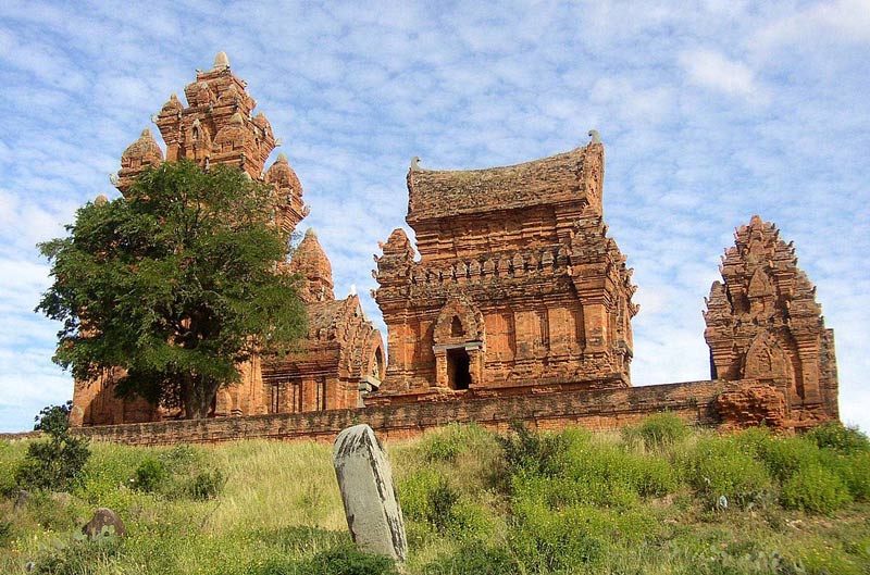 Things to do in Phan Rang Po Klong Garai Cham Towers