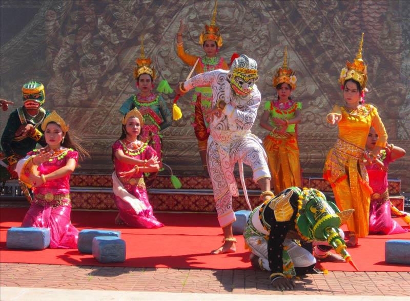 Things to do in Soc Trang. Immerse in Khmer culture at Khmer museum