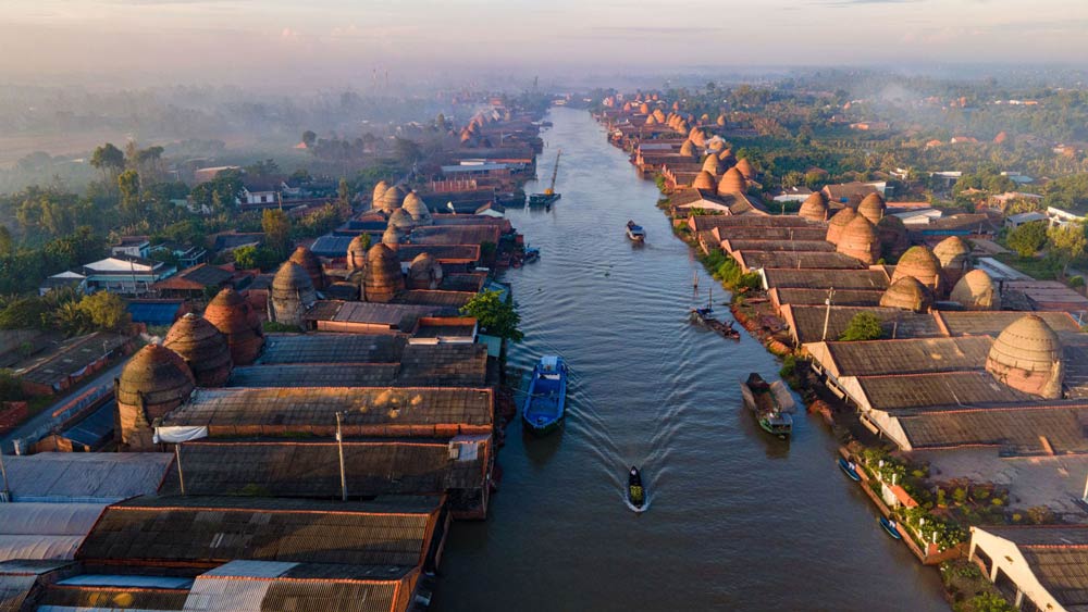 Things to do in Vinh Long. Discover the artistry of local crafts