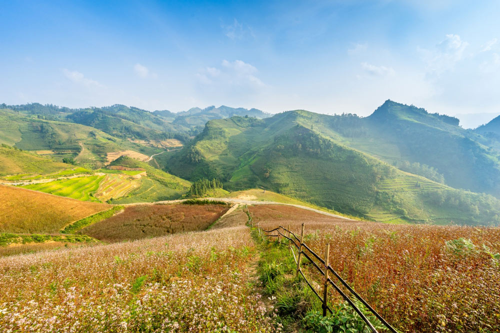 Transportation Sapa to Kunming. Continuing Your Journey: Beyond the Border Towns