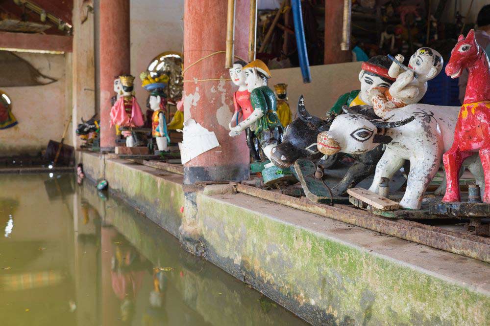 Vietnam culture become an artist