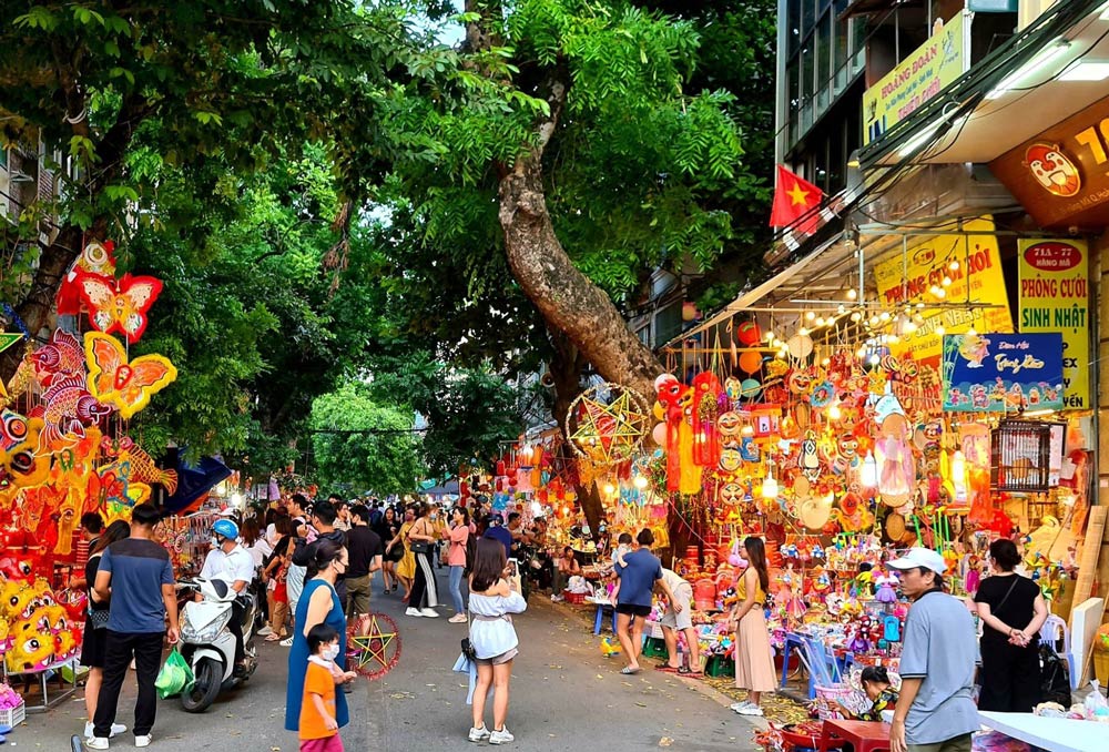 Vietnam Autumn Festive Atmosphere