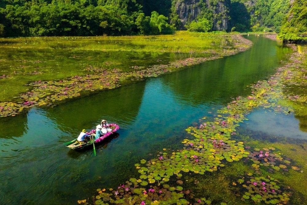 Vietnam Hanoi City. Beyond the City: The Best Hanoi Day Trips. Ninh Binh
