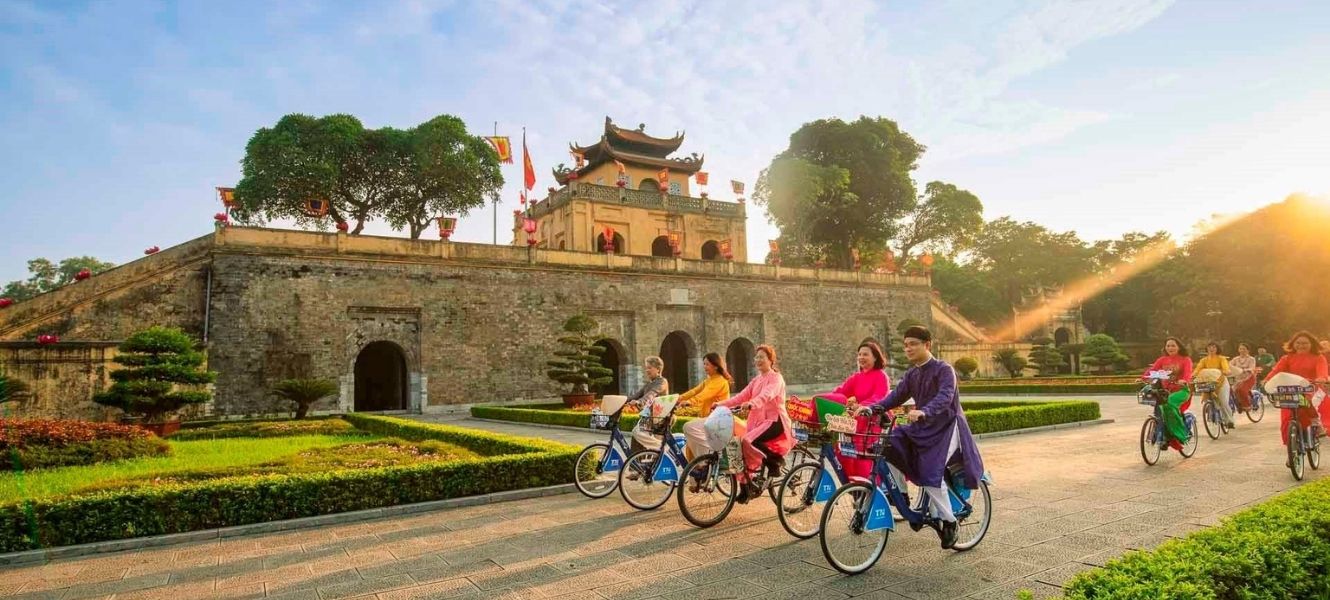 An Insider's Guide to Vietnam's Hanoi City: Top Tours, Trips & Activities (2025)