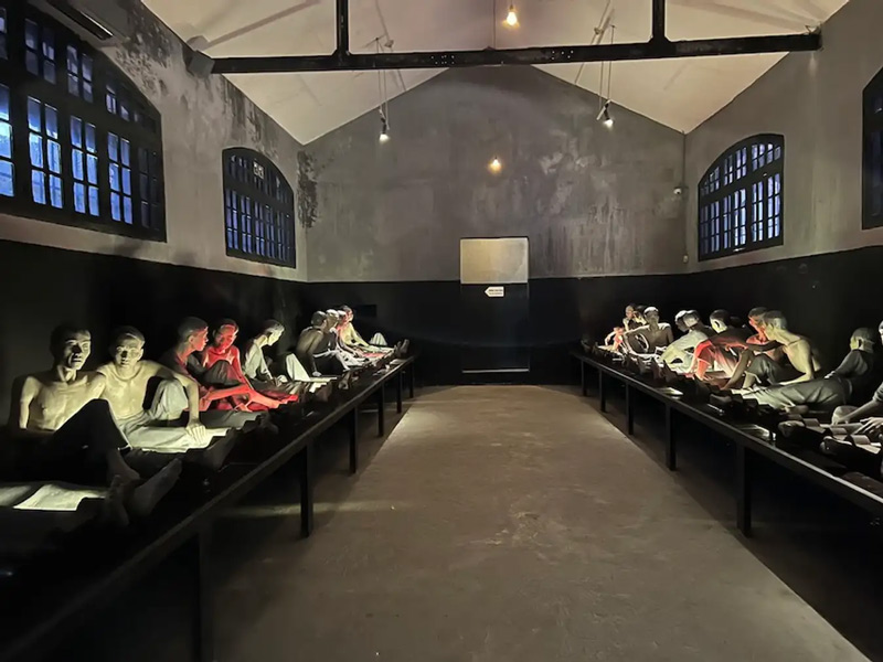 Vietnam prison Hoa Lo prison