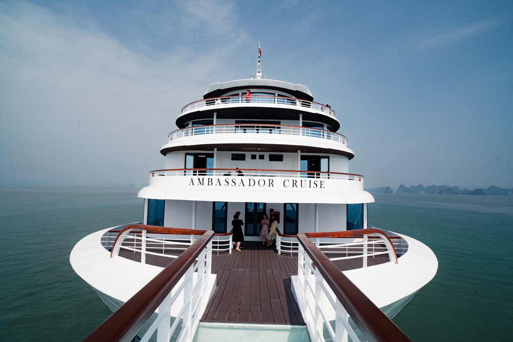 Vietnam river. River cruises in Vietnam: a scenic journey