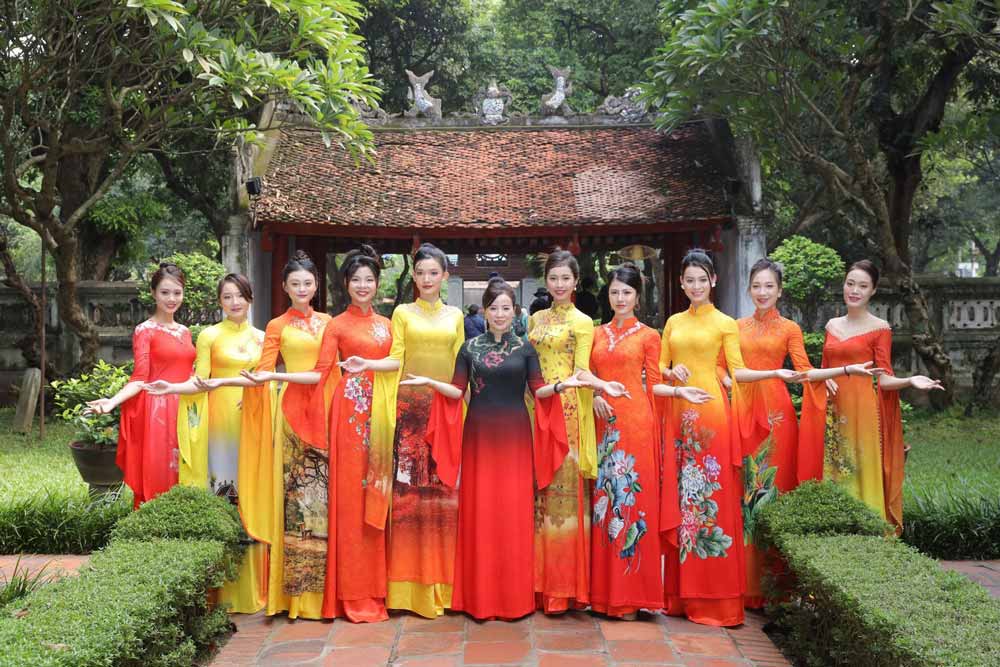 Vietnam woman dress festival splendor