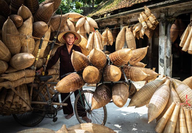 Vietnamese Handicraft Villages Supportinng Vietnamese Handicraft Villages