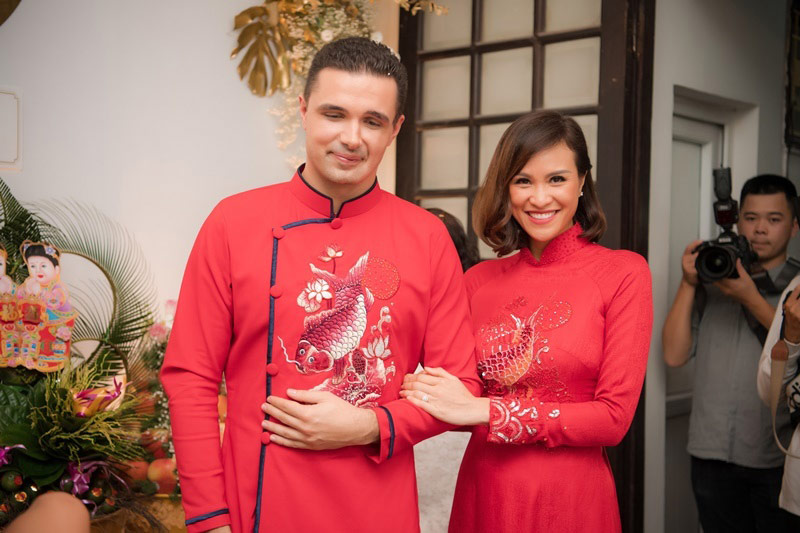 Vietnamese traditional dress dressing the part with a personal touch