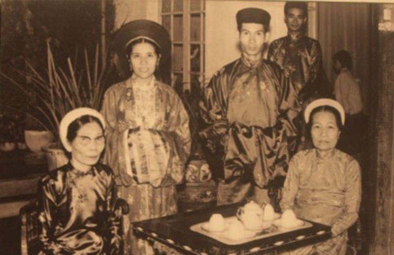 Vietnamese wedding dress traditional experiencing the fabric of ceremony witnessing the magic