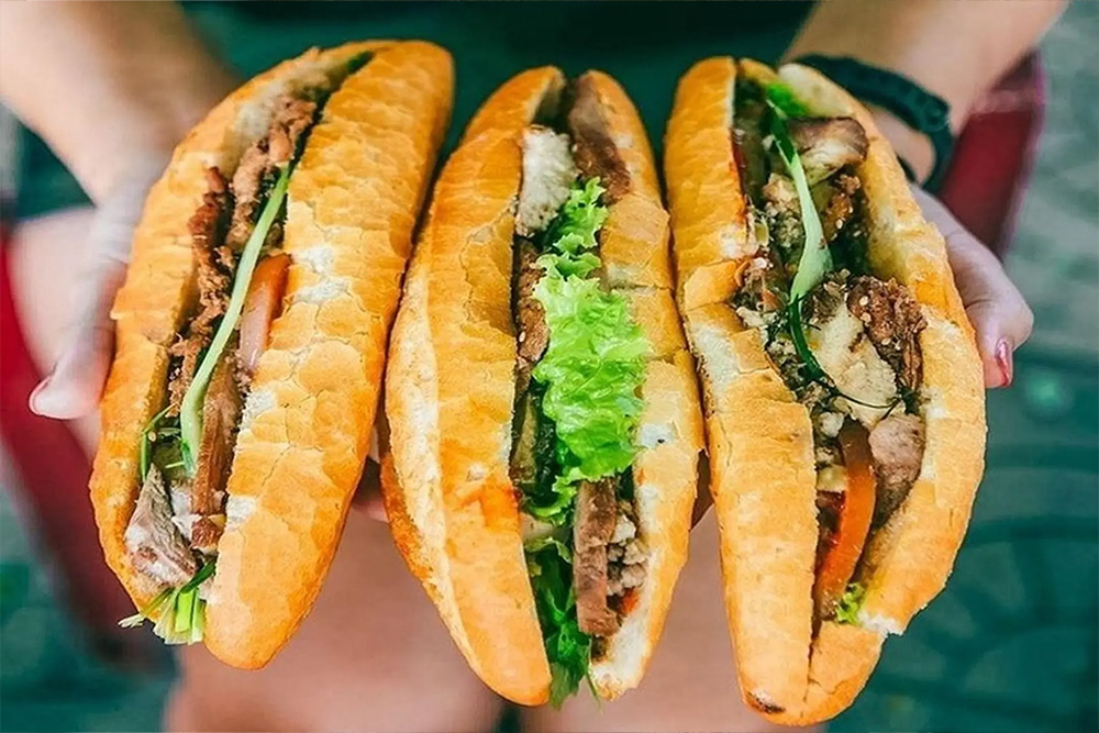 banh-mi-ha-noi-The-Ultimate-Map-Banh-Mi-Hanoi-Where-to-Buy-the-Best-banh-mi-hoi-an