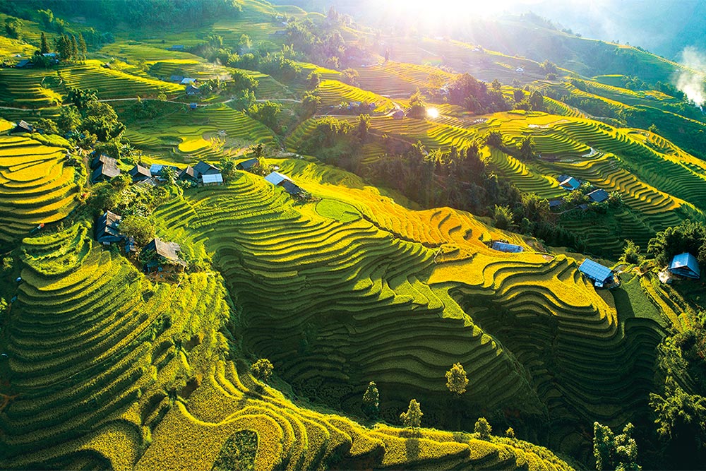 sapa-itinerary-Epic-Combinations-Building-a-Multi-Destination-Vietnam-Sapa-Itinerary-Hanoi-Sapa-Halong-Bay-Itinerary