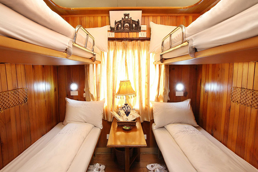 sapa-travel-Logistics-Getting-to-the-Mountains-The-Sleeper-Train