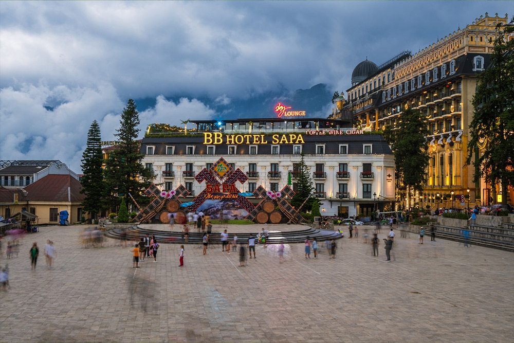 bb-hotel-sapa-Location-The-Center-of-the-Center-The-Landmark-Advantage