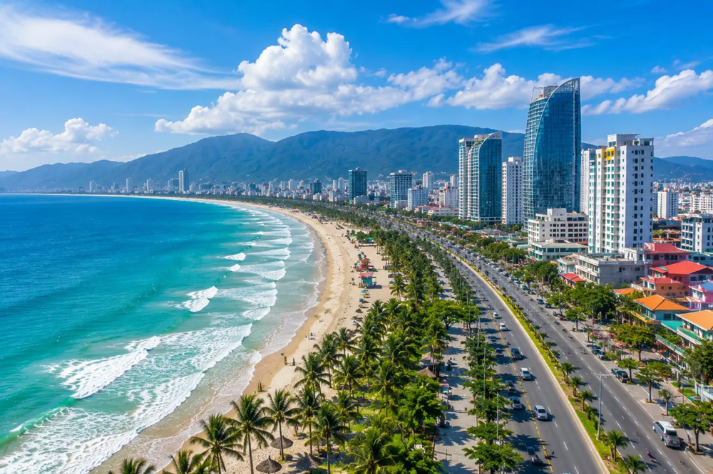da-nang-or-phu-quoc-Who-Da-Nang-is-wrong-for