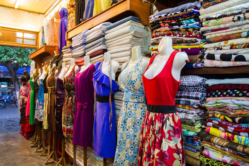 shopping-in-hanoi-Is-Hanoi-Good-for-Clothes-Shopping-A-Very-Honest-Answer