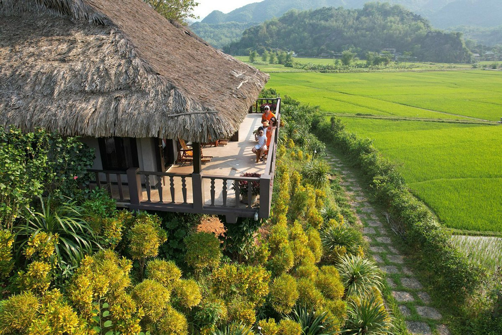 things-to-do-in-vietnam-with-kids-mai-chau-ecolodge