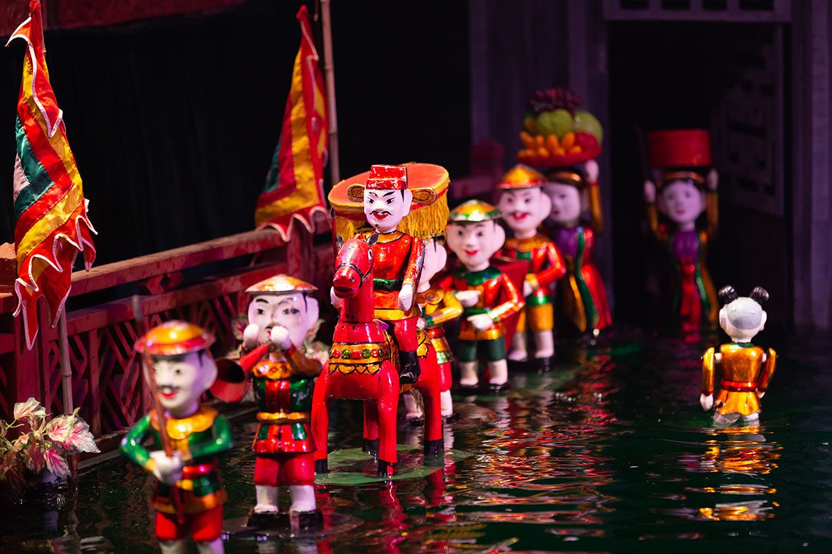 Water puppet theatre Hanoi - Home coming ceremony